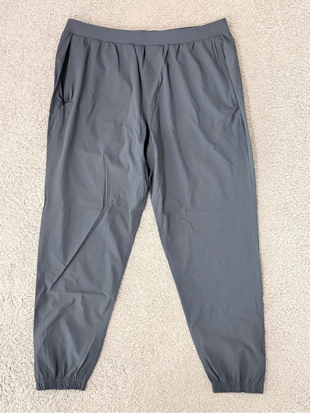 Lululemon Dark Grey Men’s Surge Joggers